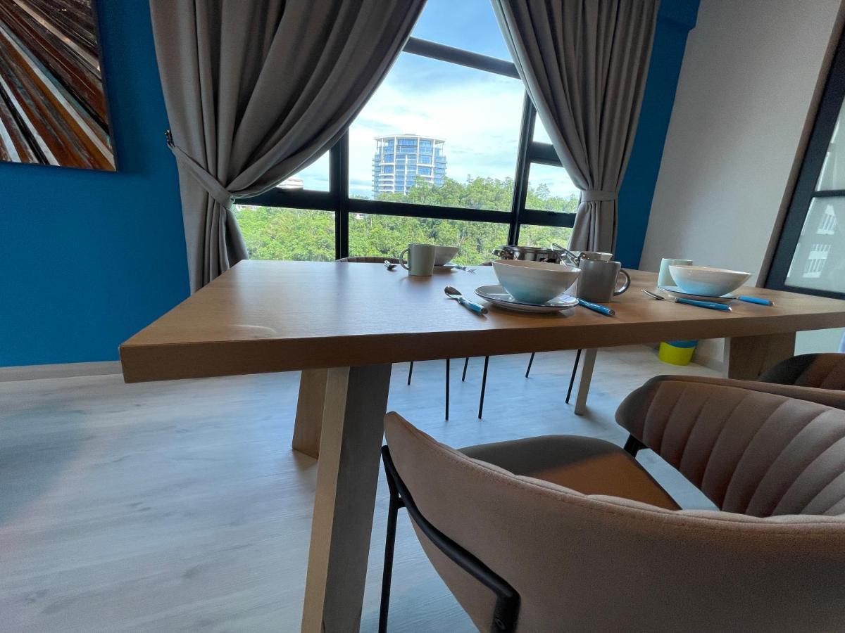 Seaview Luxury Condo Homestay 2Bed 2Bath Jesselton Quay By R2 Residence Kota Kinabalu Bagian luar foto