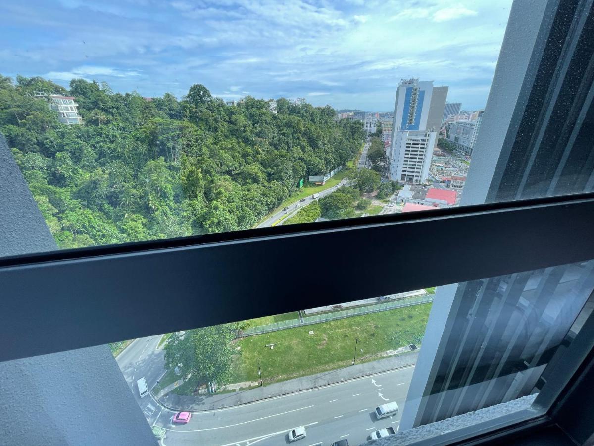 Seaview Luxury Condo Homestay 2Bed 2Bath Jesselton Quay By R2 Residence Kota Kinabalu Bagian luar foto