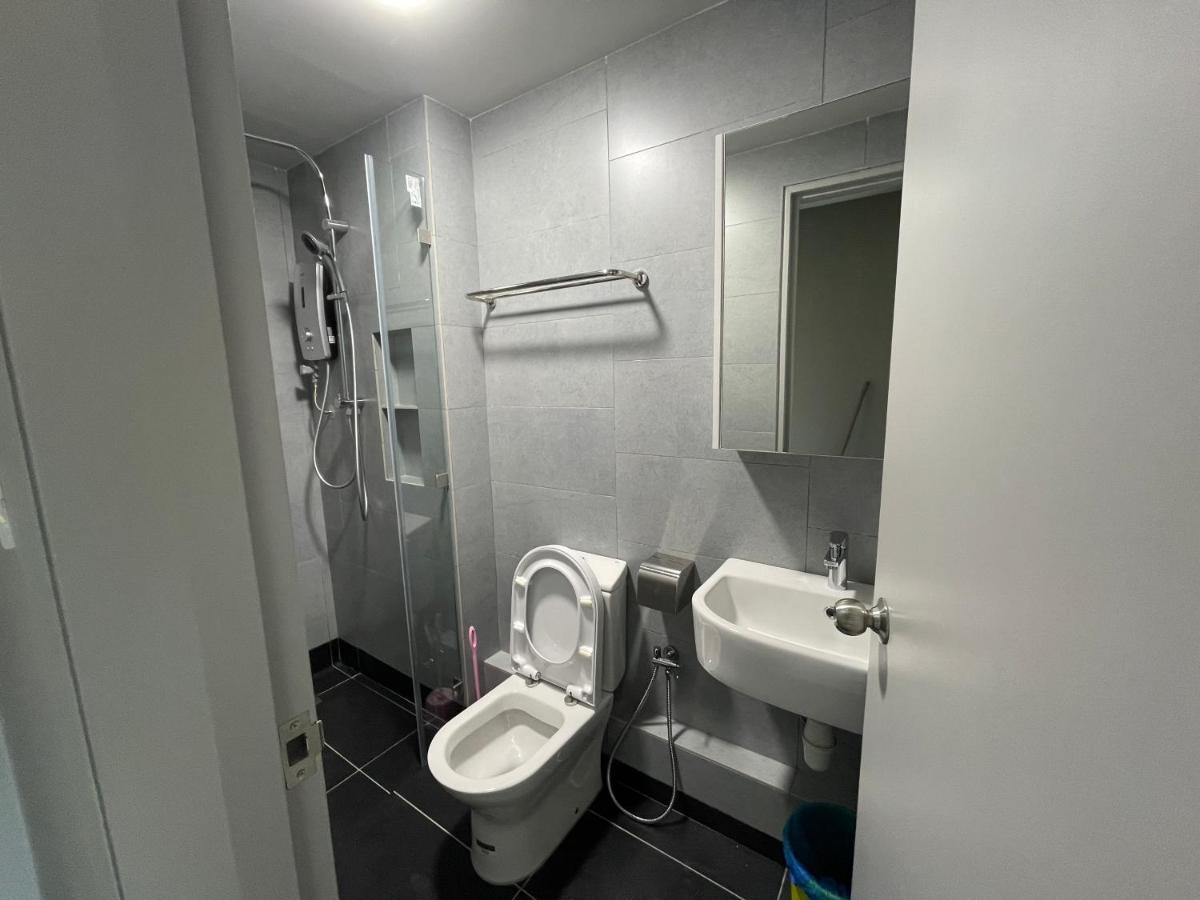 Seaview Luxury Condo Homestay 2Bed 2Bath Jesselton Quay By R2 Residence Kota Kinabalu Bagian luar foto