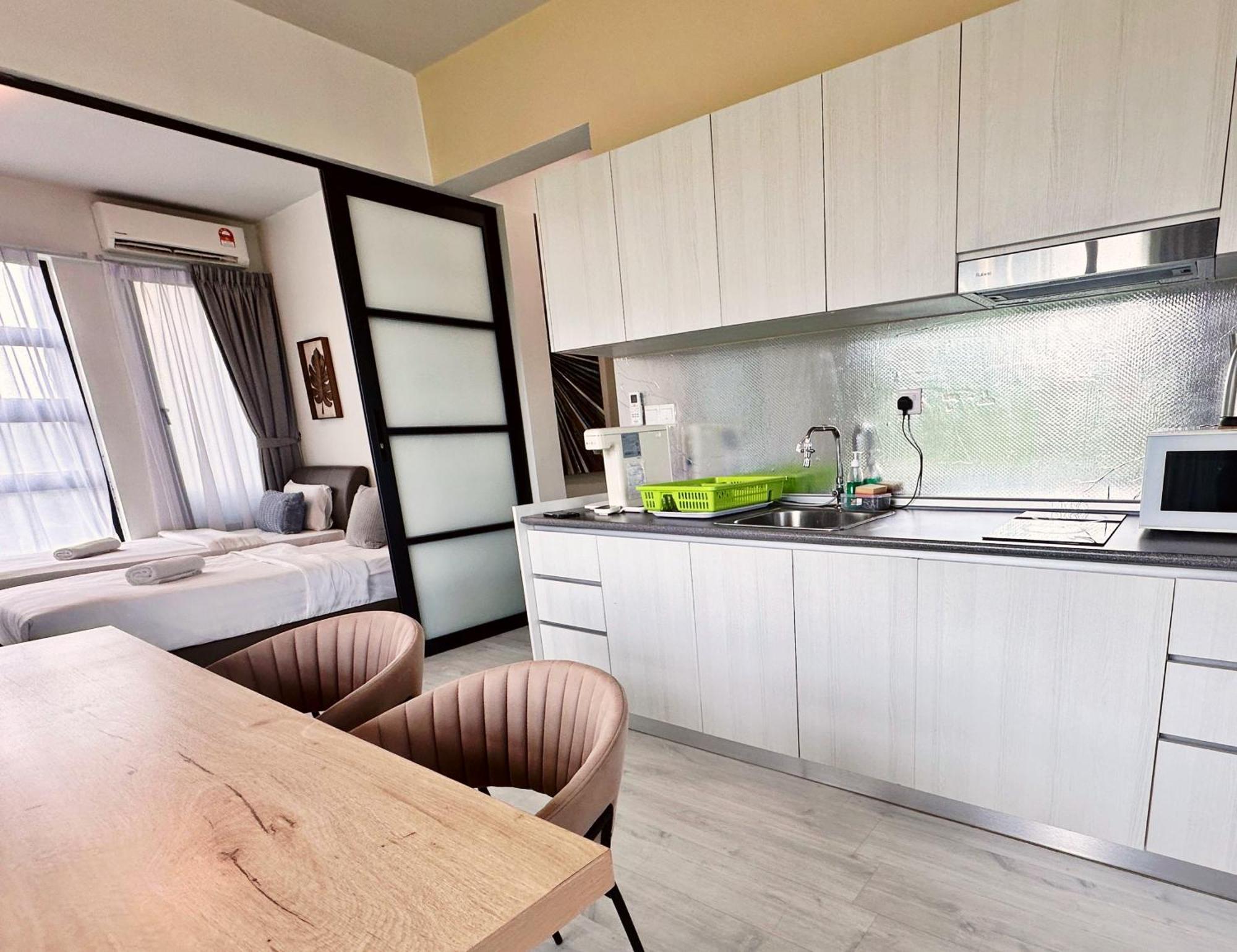 Seaview Luxury Condo Homestay 2Bed 2Bath Jesselton Quay By R2 Residence Kota Kinabalu Bagian luar foto